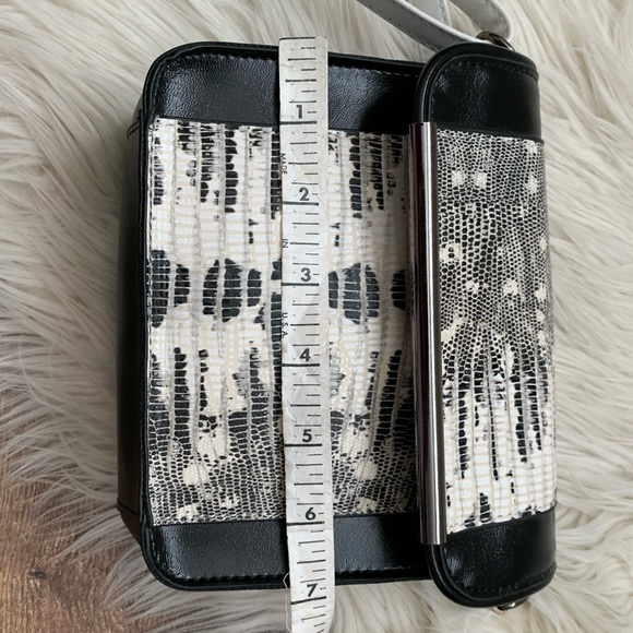 Vegan Crossbody/ Shoulder Bag - Picture 12 of 14